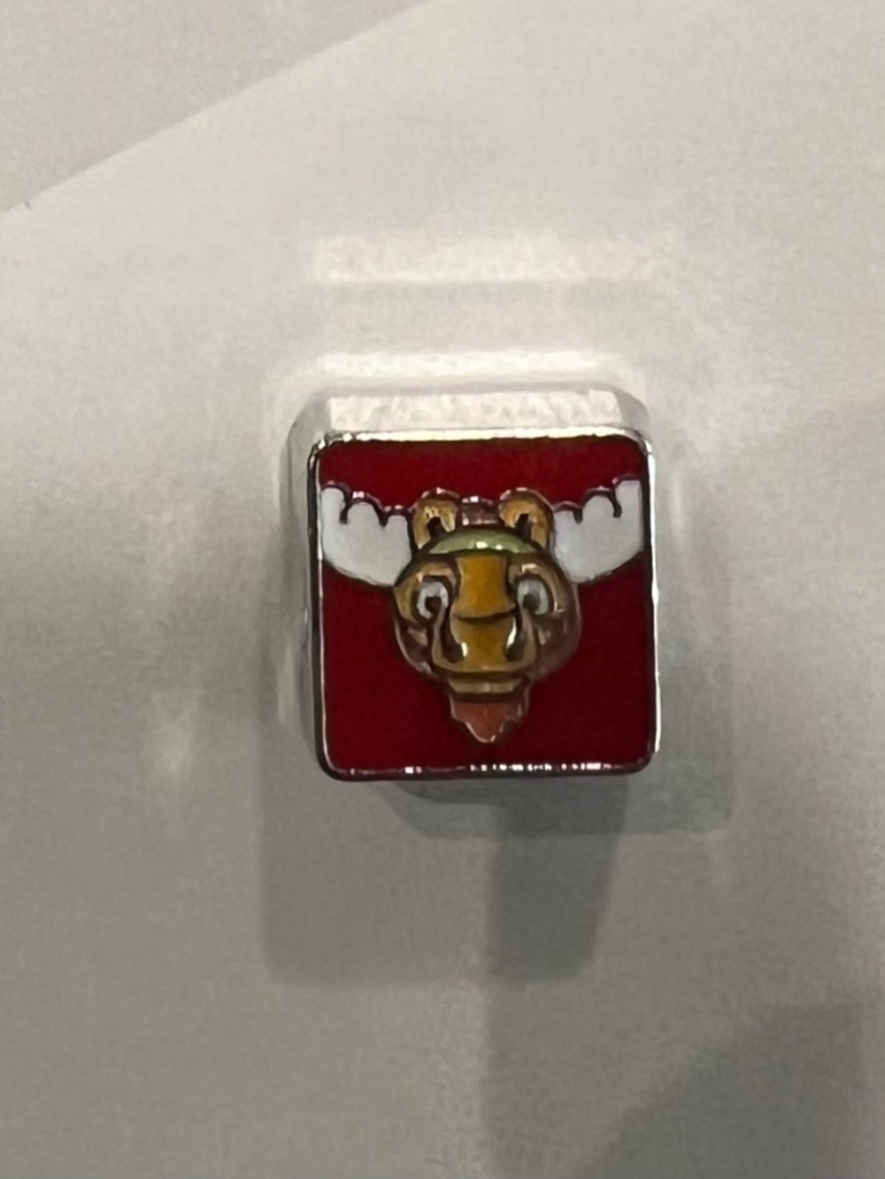 World Soccer 2026 Souvenir bracelet charm - Moose - let's negotiate!